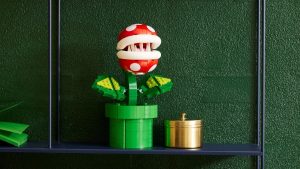 lego-super-mario-71427-piranha-plant-lifestyle-1-featured
